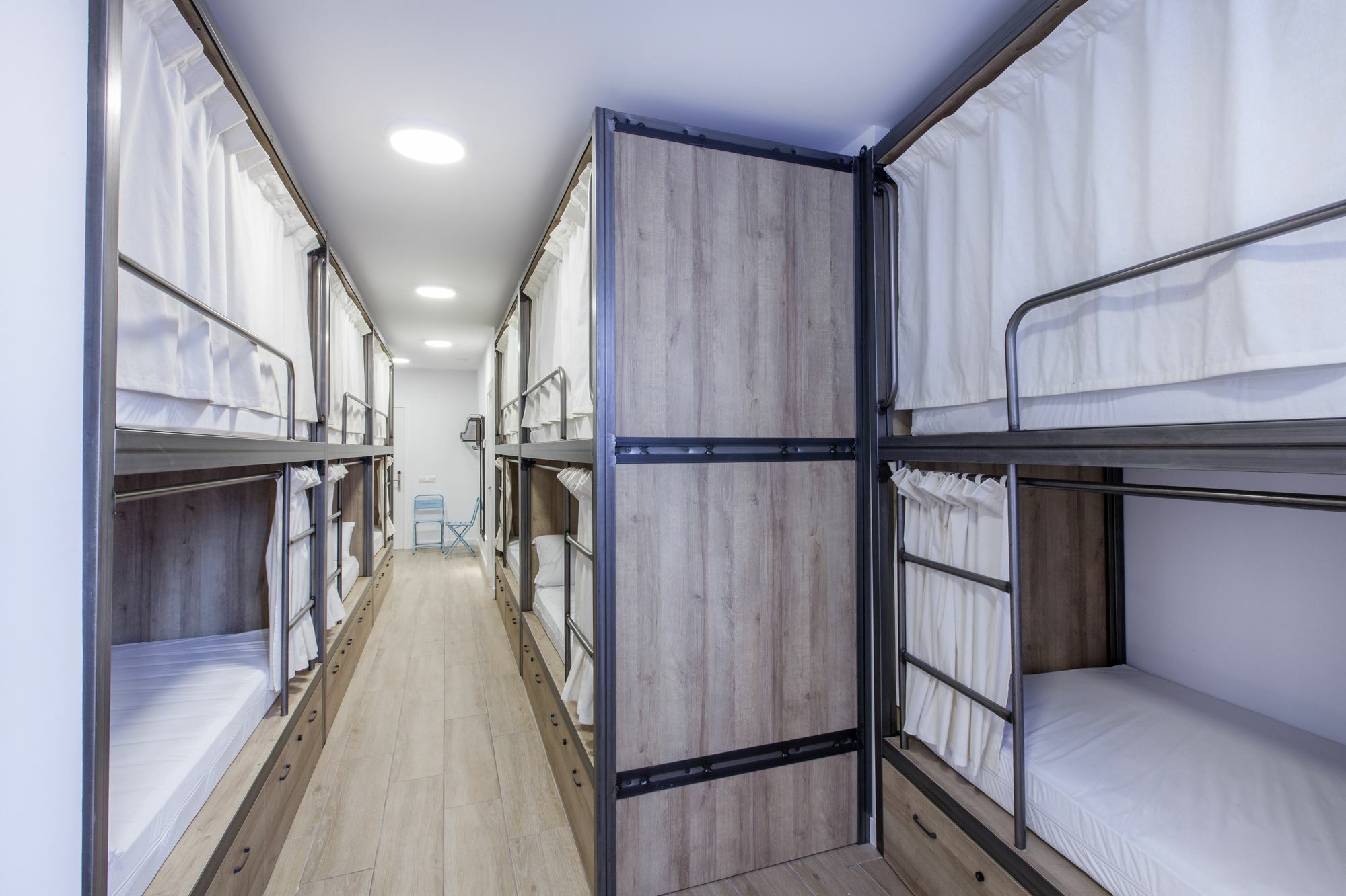 Winederful Hostel&Café Logroño Esterno foto