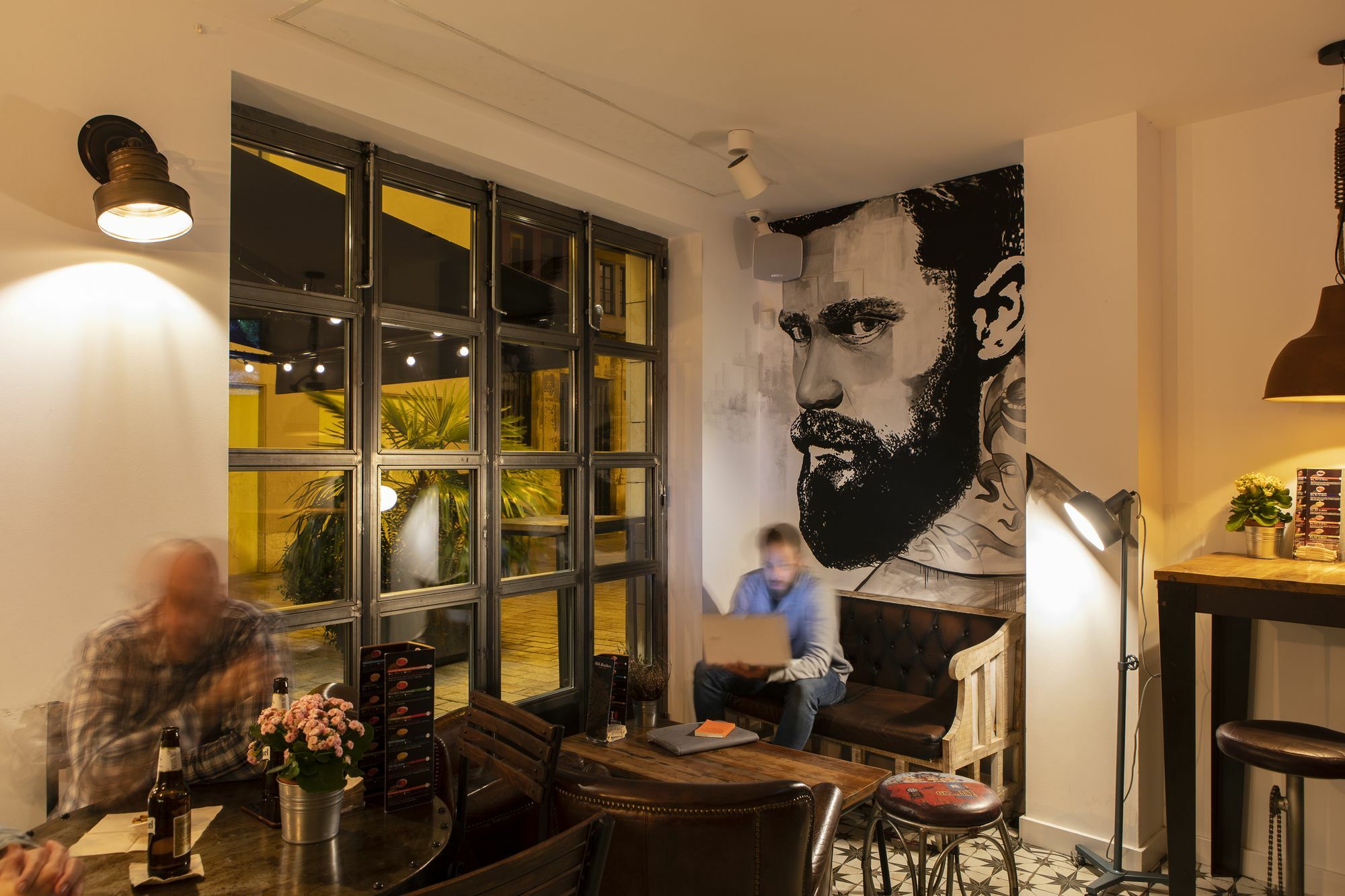 Winederful Hostel&Café Logroño Esterno foto