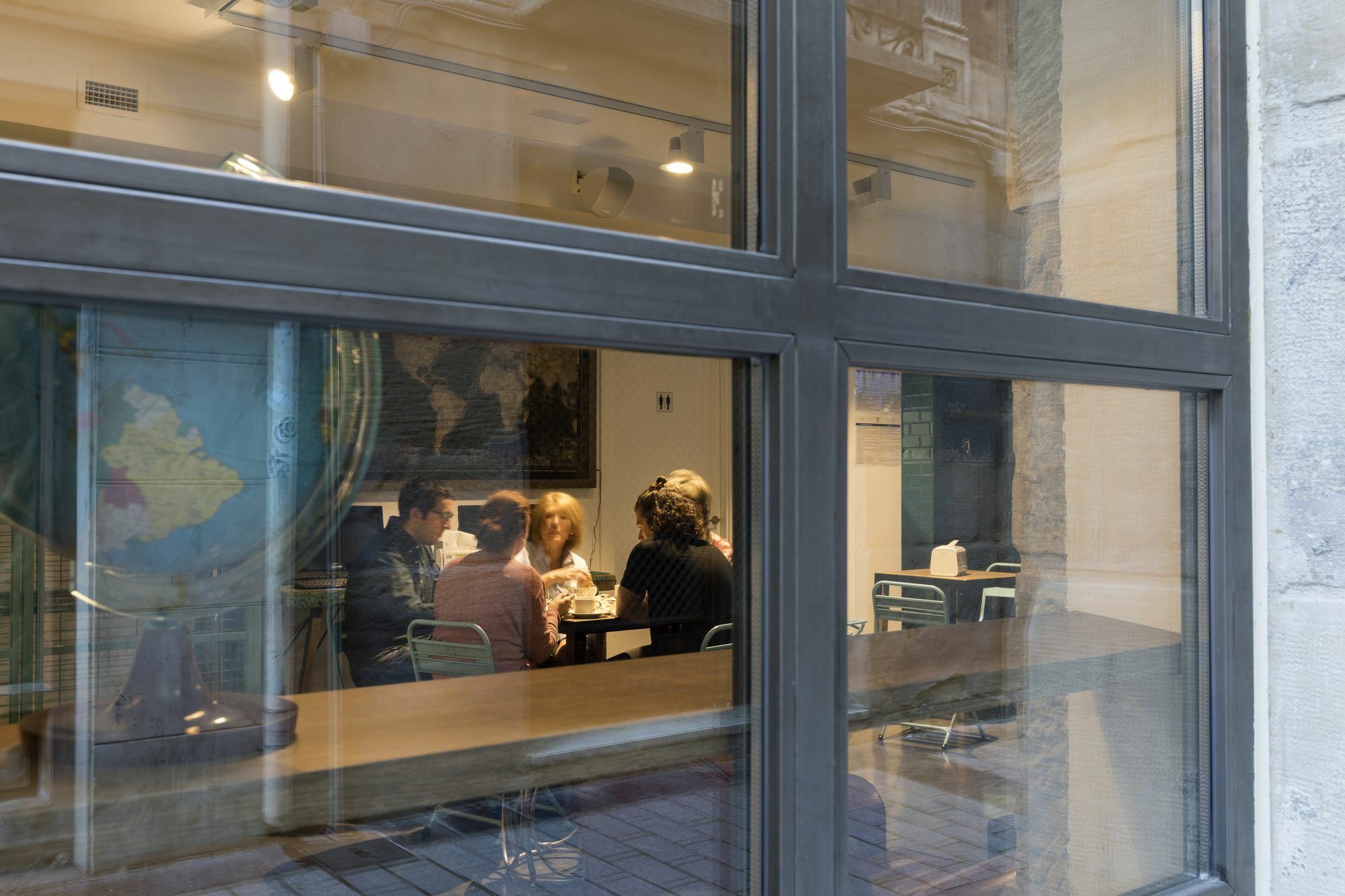 Winederful Hostel&Café Logroño Esterno foto